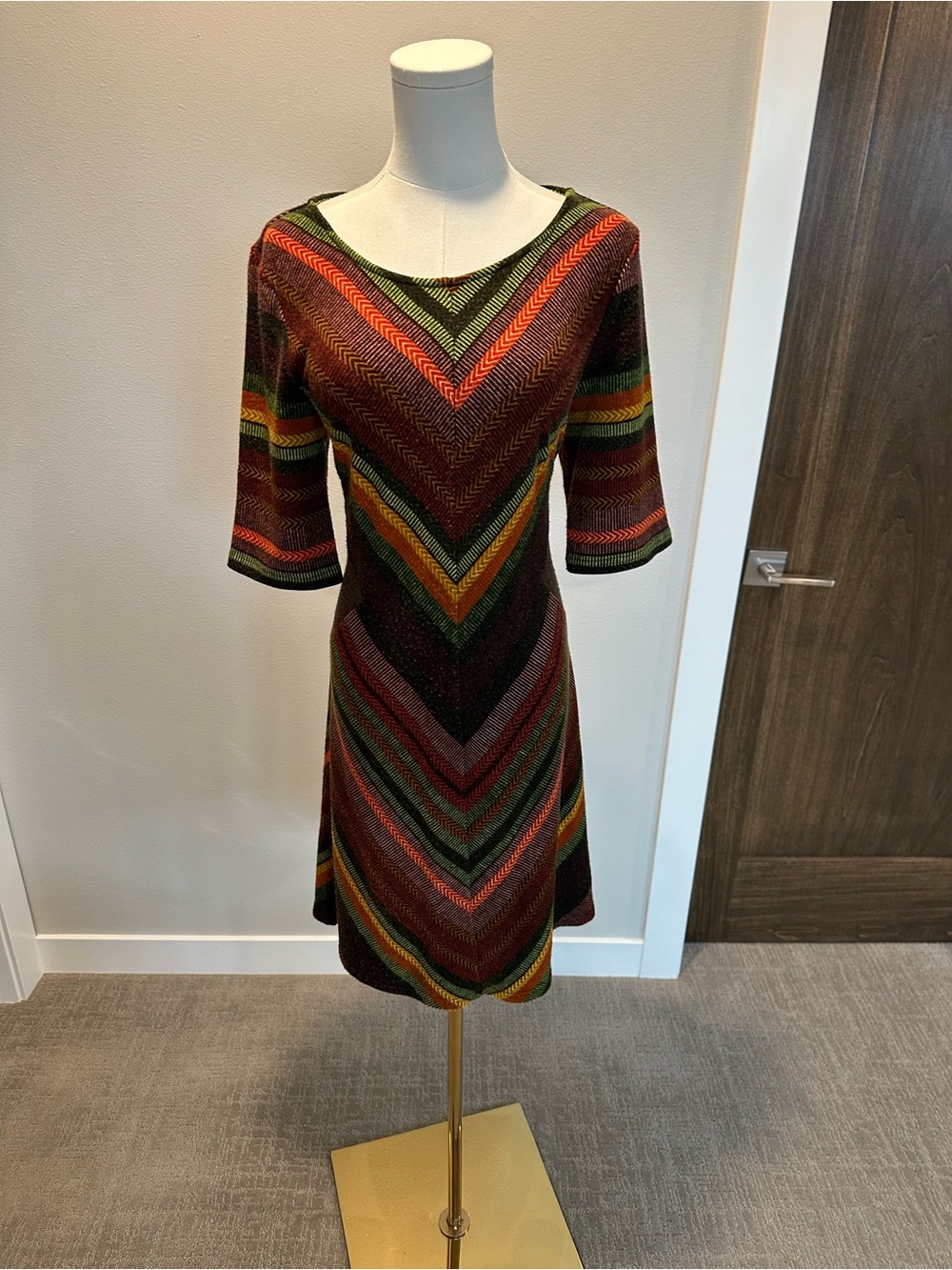 Chevron Stripe Midi Dress in Multicolor